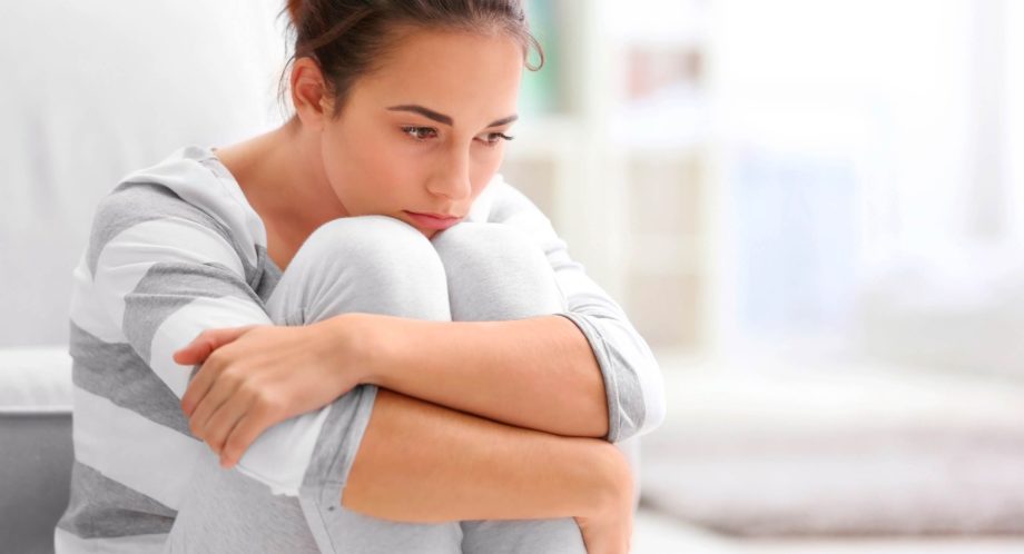 Sans amis, cette femme arrive très bien à maintenir la distanciation sociale